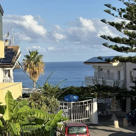 Bellatropea דירה *