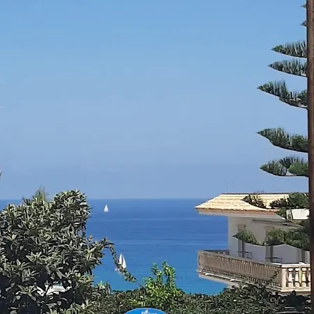 Bellatropea Apartment